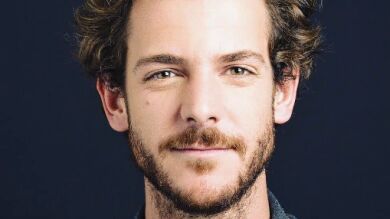 ¿De qué te suena Guillermo Barrientos? Conoce todo sobre el actor que interpreta a Luis Merino en Sueños de libertad