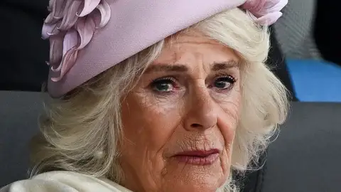 La reina Camilla en los actos conmemorativos por el Día D La reina Camilla en los actos conmemorativos por el Día D