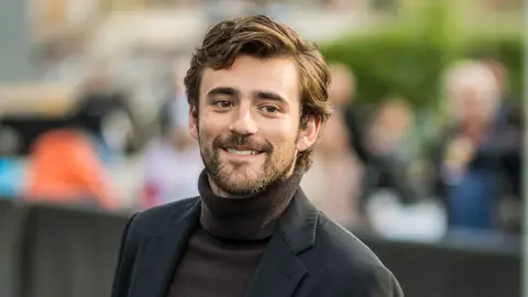 Charlie Rowe Charlie Rowe
