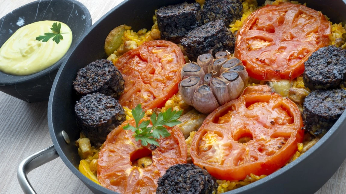 Arroz al horno con alioli, la receta ca&ntilde;&oacute;n de Karlos Argui&ntilde;ano