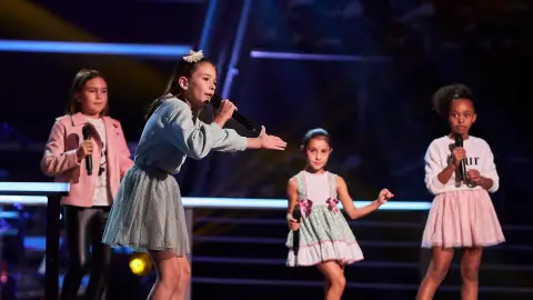 ¡Menuda coreografía! Ivet, Isabella, Celia y Vega protagonizan la batalla más divertida de La Voz Kids ¡Menuda coreografía! Ivet, Isabella, Celia y Vega protagonizan la batalla más divertida de La Voz Kids