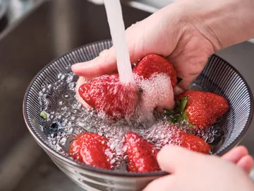 Lavar fresas Lavar fresas