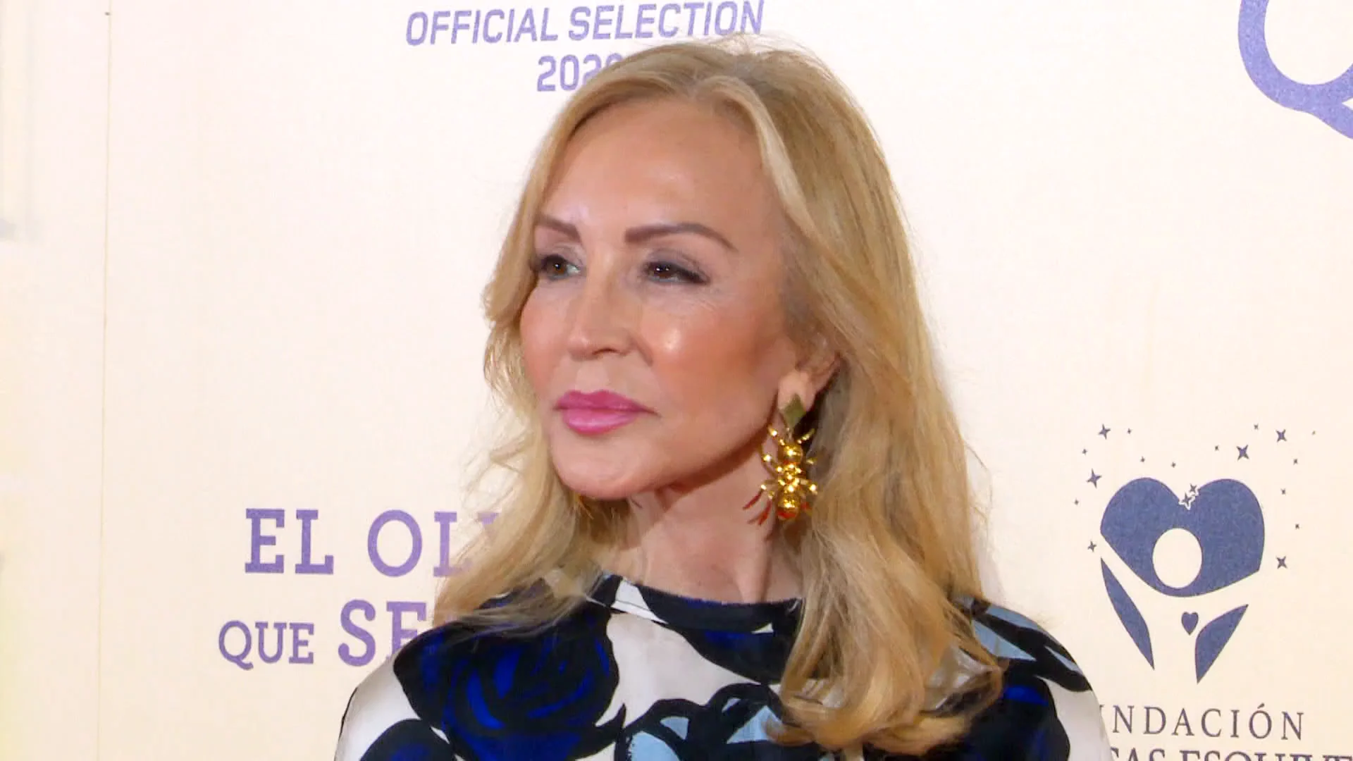 Carmen Lomana entierra el hacha de guerra en su conflicto abierto con Isabel Preysler: ¿Será el cese definitivo? Carmen Lomana entierra el hacha de guerra en su conflicto abierto con Isabel Preysler: ¿Será el cese definitivo?