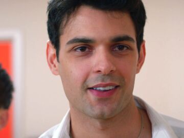 Ayaz intenta ganarse a Asiye gracias a Sarp que se lo pone en bandeja... &iquest;descubrir&aacute; la joven que todo se trata de una apuesta?