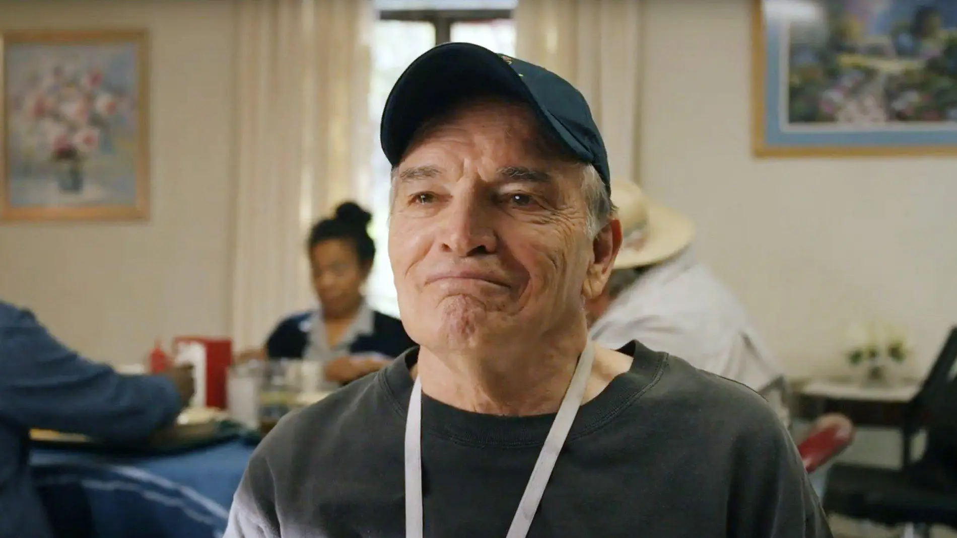 Tom Bower en Senior Love Triangle Tom Bower en Senior Love Triangle