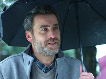 Descubrimos a Murat Divit&ccedil;ioglu, el actor que da vida a Gohkan &Ccedil;etin en Hermanos