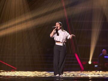 Inés busca no imitar a Alicia Keys en el escenario en los Asaltos de La Voz Kids