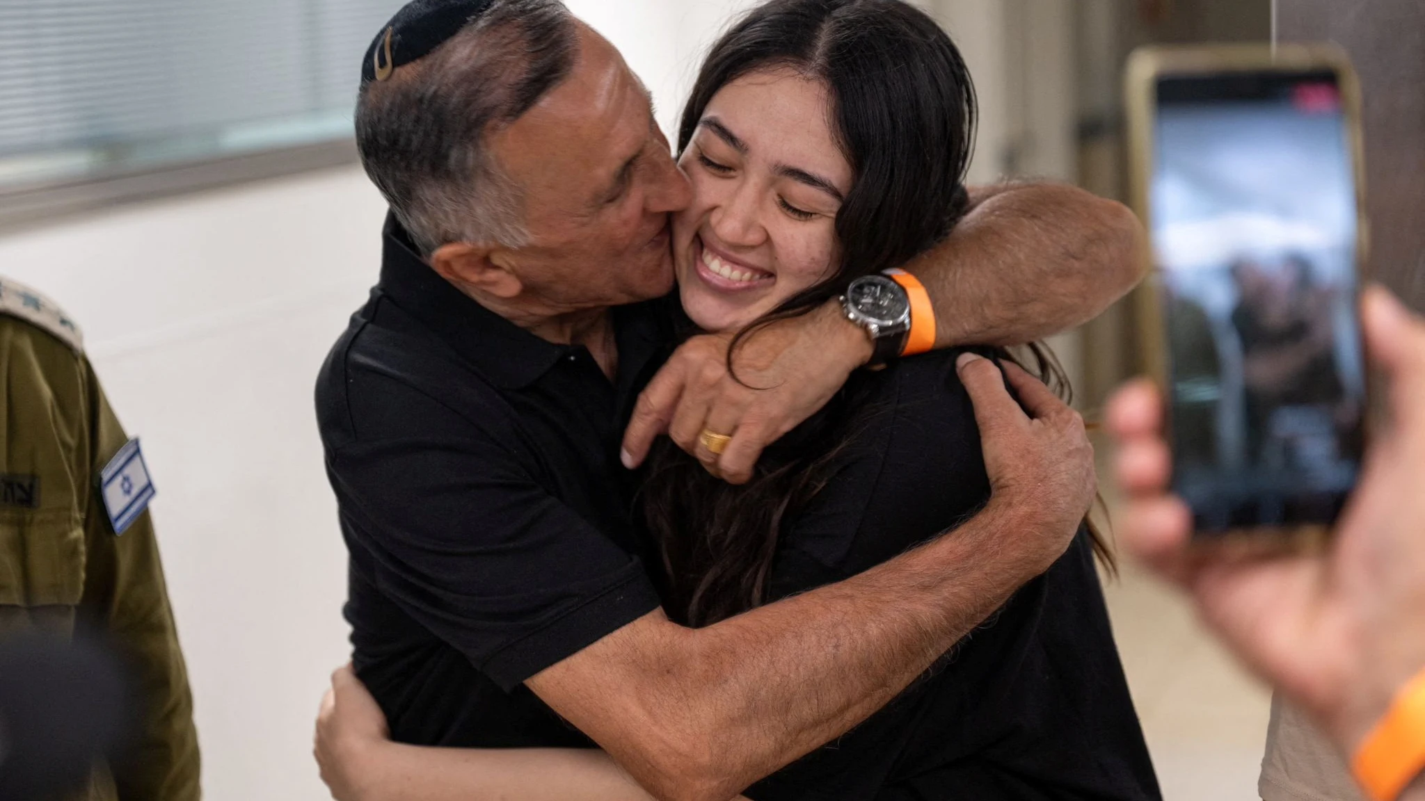 La polic&iacute;a israel&iacute; difunde nuevas secuencias del rescate de Noa Argamani