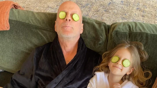 Bruce Willis con su hija pequeña, Evelyn Bruce Willis con su hija pequeña, Evelyn