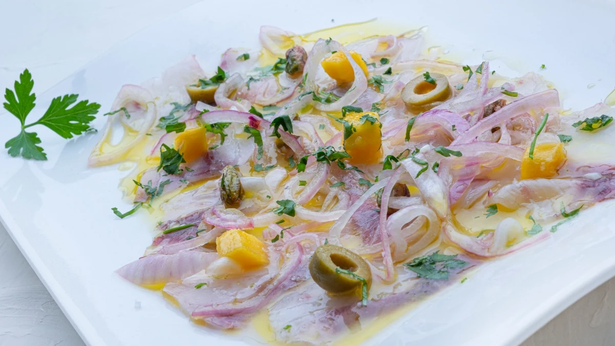 Receta de tiradito de corvina, de Joseba Arguiñano: "Para los amantes de los pescados crudos" Receta de tiradito de corvina, de Joseba Arguiñano: "Para los amantes de los pescados crudos"