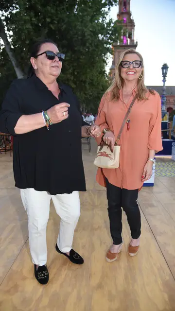 María del Monte e Inmaculada Casal, en Sevilla María del Monte e Inmaculada Casal, en Sevilla