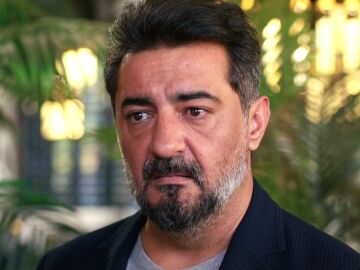 Nebahat toma las riendas de su negocio y deja a Akif en evidencia: &ldquo;En este club no eres nadie&rdquo;