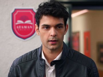 Ayaz no quiere seguir adelante con la apuesta de conquistar a Asiye, &iquest;se estar&aacute; enamorando de ella?
