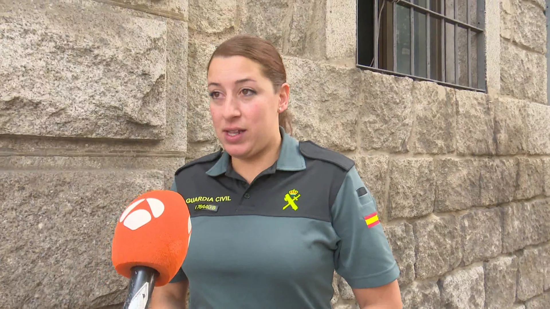 Una guardia civil reduce a un hombre que agredía a su mujer Una guardia civil reduce a un hombre que agredía a su mujer