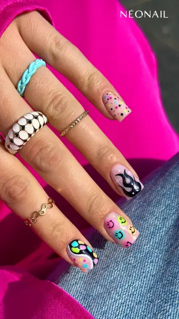 Uñas con dibujos Uñas con dibujos