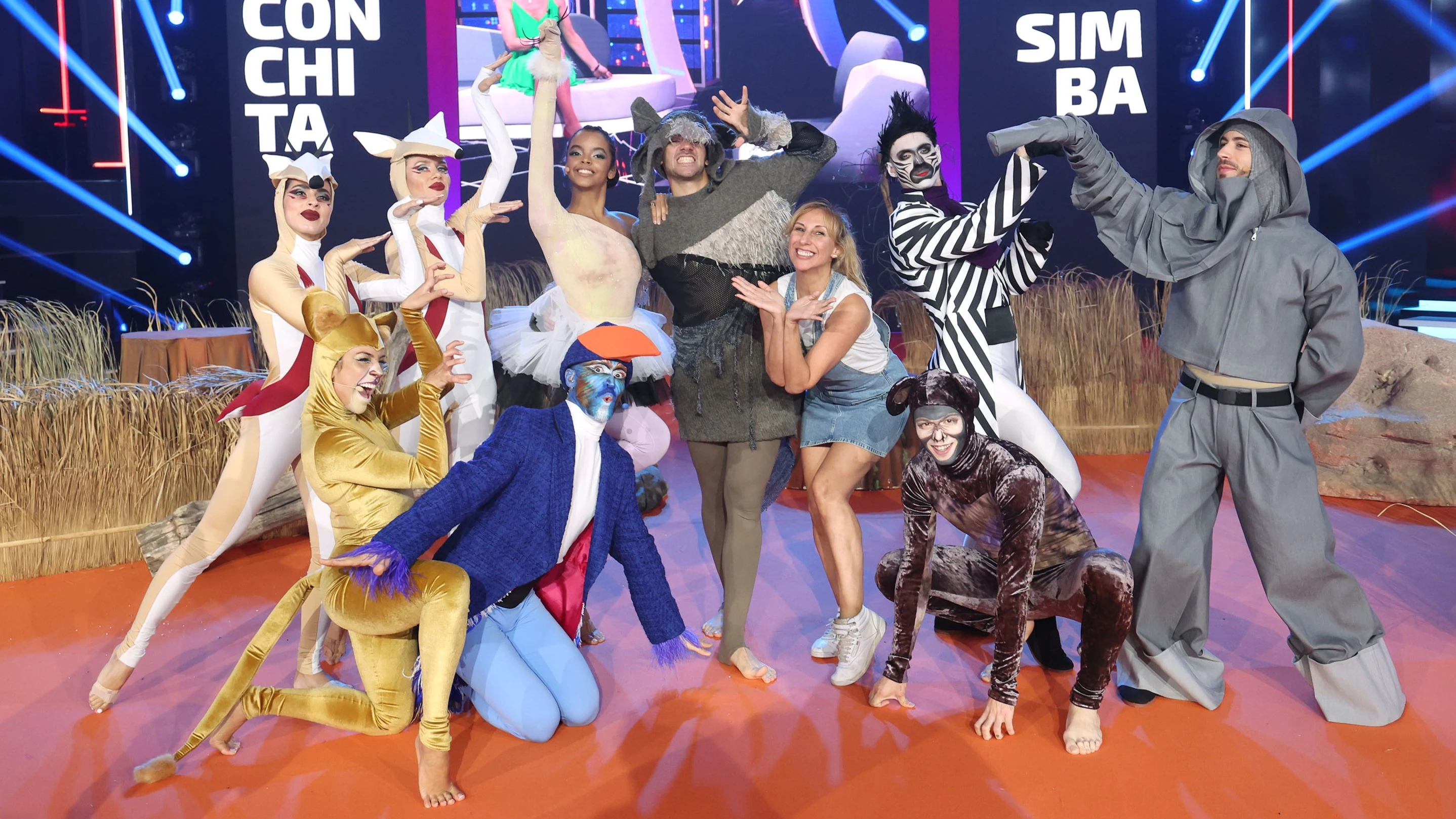 La ovaci&oacute;n al equipo de bailarines por la puesta en escena de El Rey Le&oacute;n, con menci&oacute;n especial a Marc Montojo