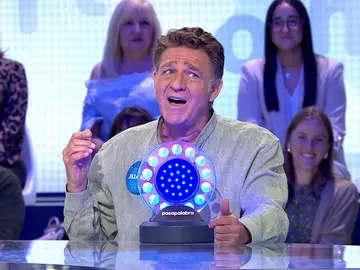 Juanjo Artero se convierte en cantante de reguetón en La Pista… ¡con una canción inédita! Juanjo Artero se convierte en cantante de reguetón en La Pista… ¡con una canción inédita!