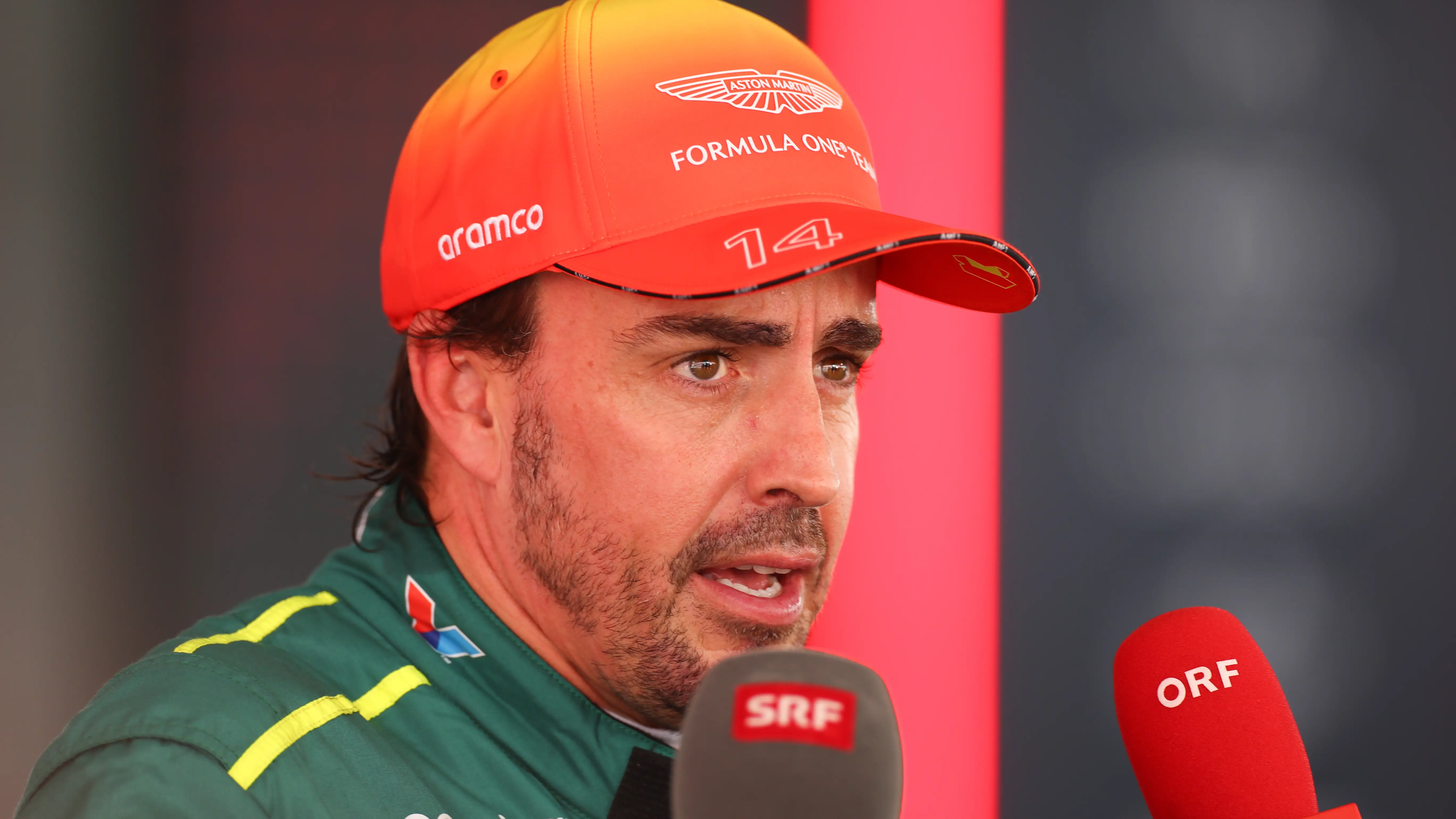 Fernando Alonso atiende a la prensa durante el GP de España 2024 Fernando Alonso atiende a la prensa durante el GP de España 2024