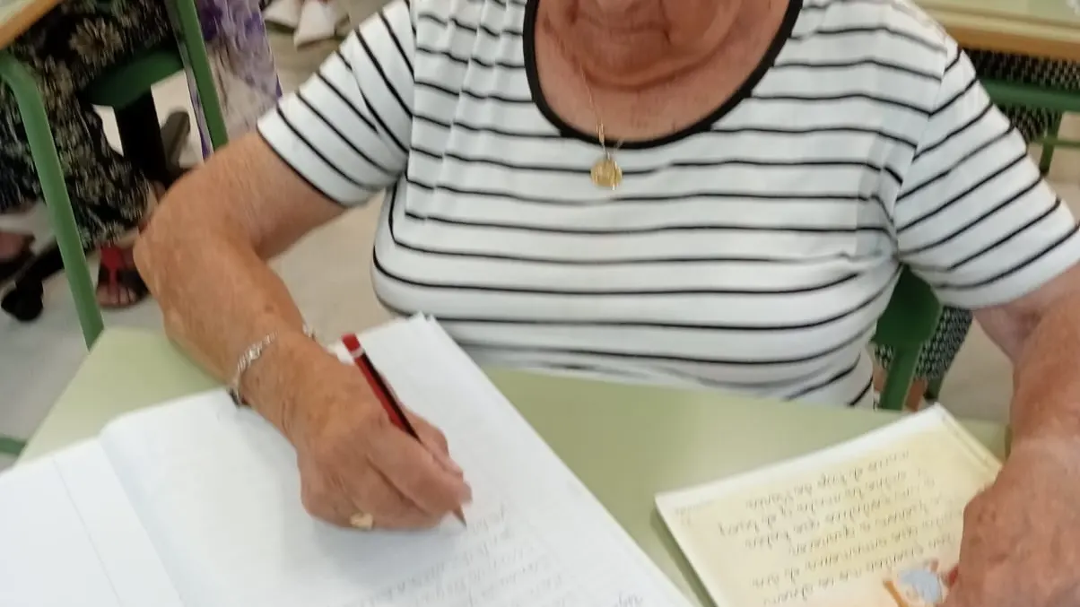 Ana Aranda en clase de matem&aacute;ticas