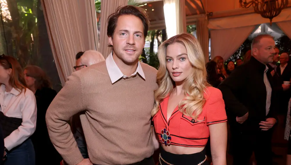 Margot Robbie y su Tom Ackerley Margot Robbie y su Tom Ackerley