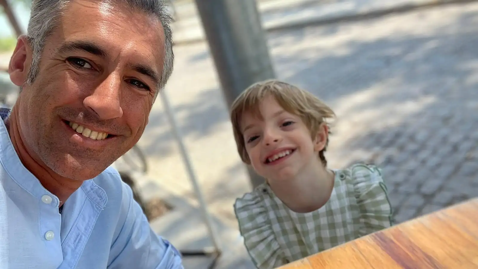 El banderillero Juan Sierra y su sobrino El banderillero Juan Sierra y su sobrino