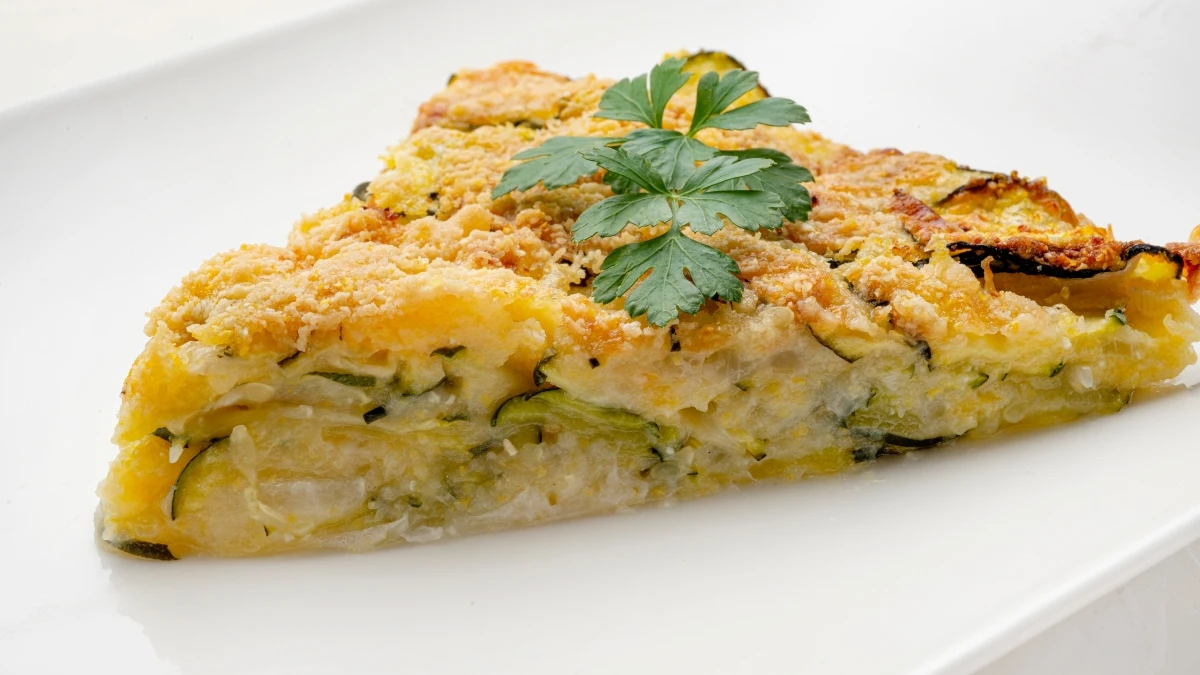 Receta de zucchinella, de Karlos Arguiñano: un pastel de verdura exageradamente fácil de elaborar Receta de zucchinella, de Karlos Arguiñano: un pastel de verdura exageradamente fácil de elaborar