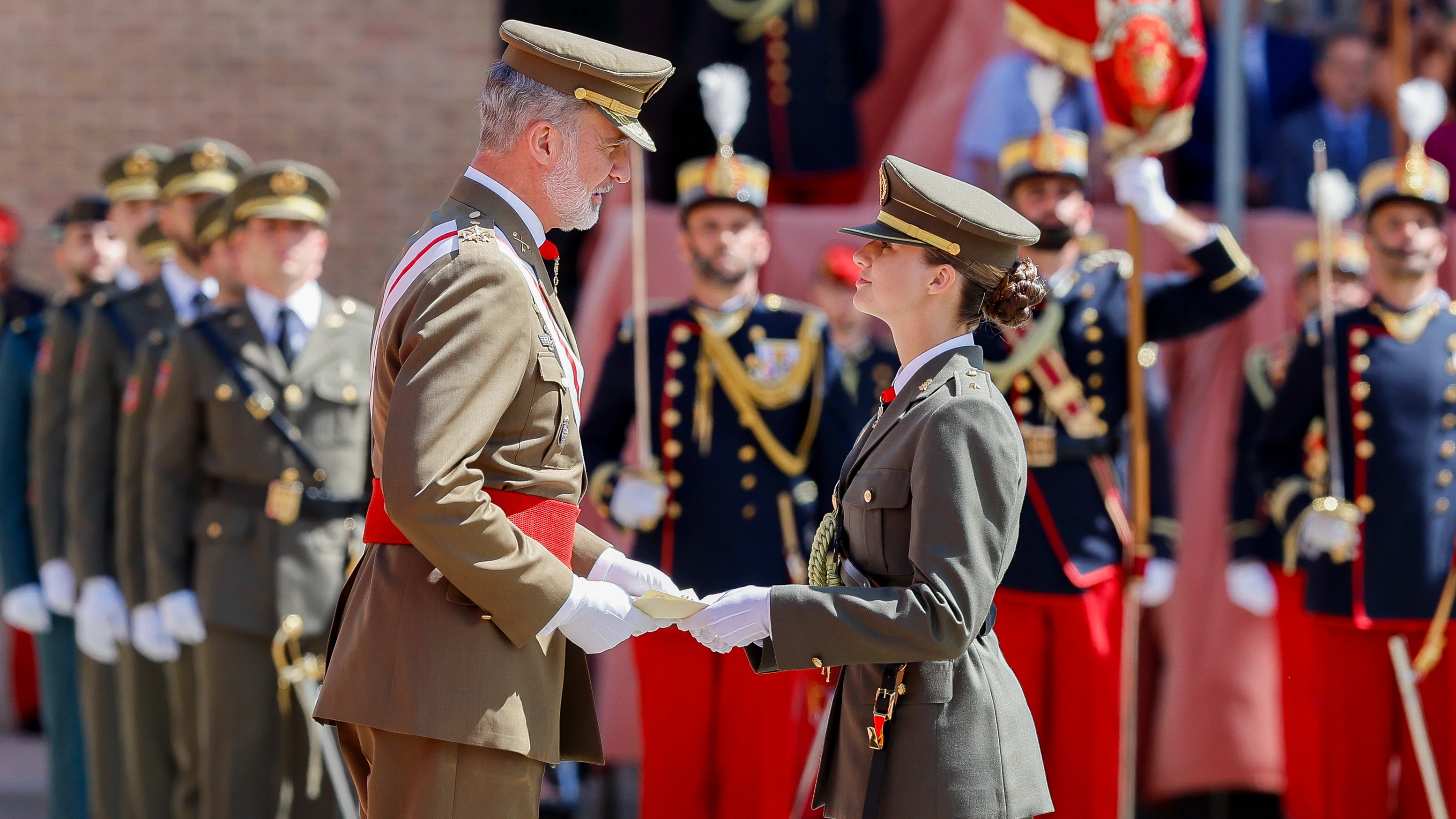 El rey Felipe y la princesa Leonor en Zaragoza