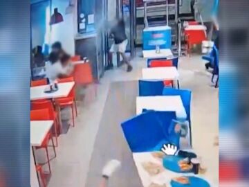 Detenido el autor de los disparos a tres jóvenes en una pizzería de Madrid: todos pertenecen a bandas juveniles