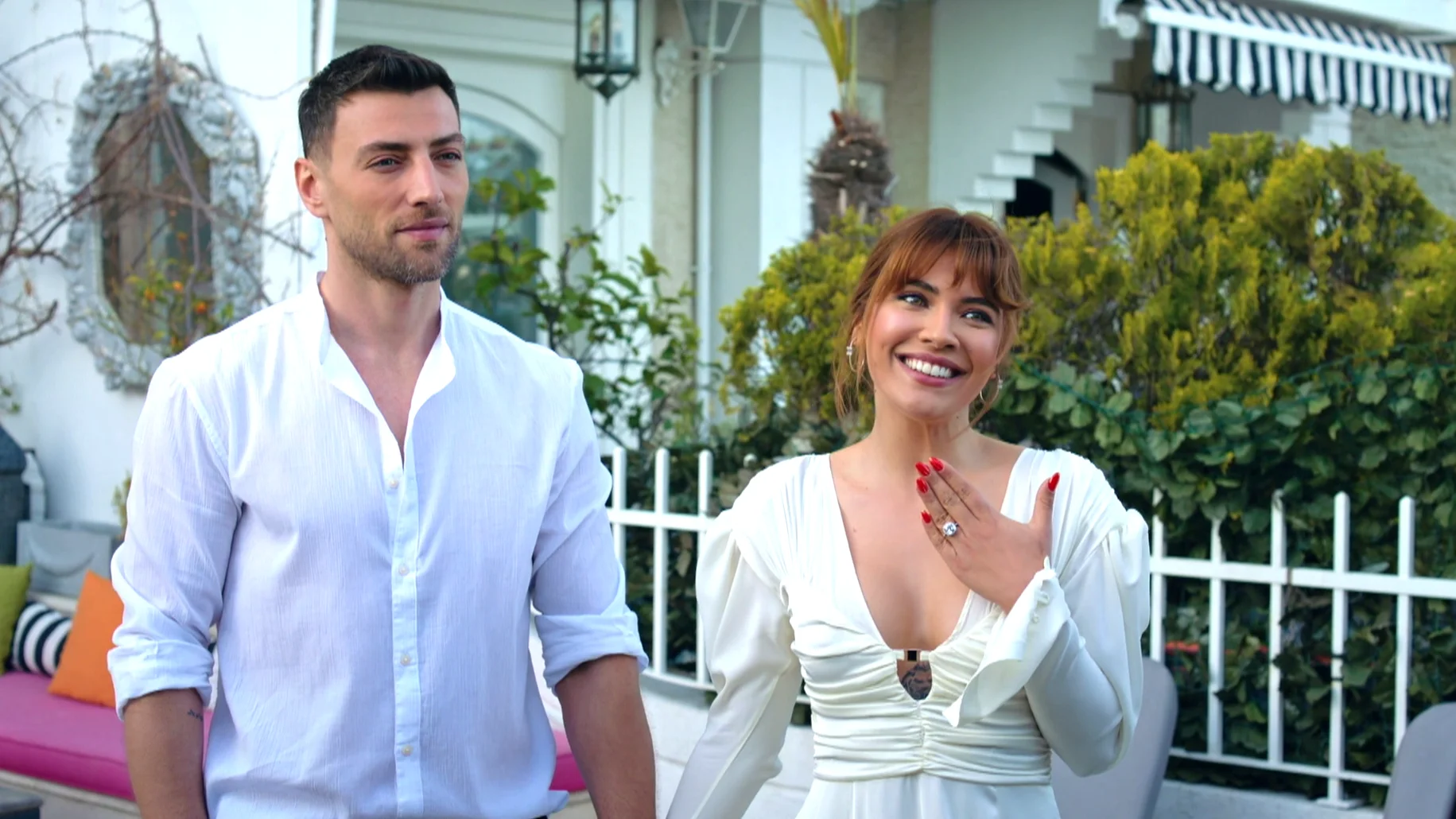 &iexcl;Sorpresa! Kumru y Ekin se han cansado a espaldas de Doğan