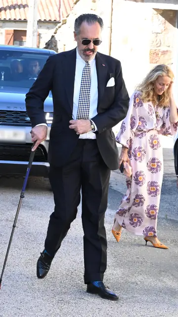 Jaime de Marichalar llegando a la boda de Verónica Urquijo Jaime de Marichalar llegando a la boda de Verónica Urquijo