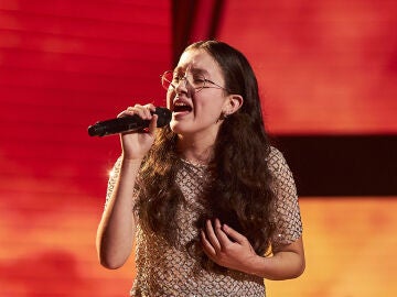“De talento vas sobrada”: Estefanía demuestra su gran voz en la Semifinal 