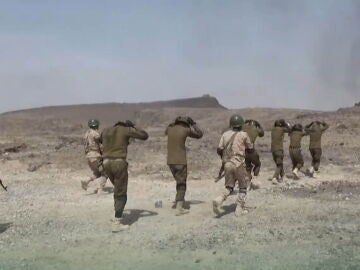 Imagen de varios militares