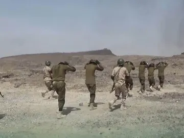 Imagen de varios militares Imagen de varios militares