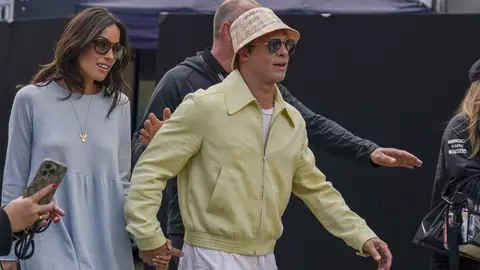 Brad Pitt e Ines de Ramón en Silverstone Brad Pitt e Ines de Ramón en Silverstone