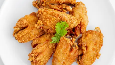 Alitas de pollo fritas Alitas de pollo fritas