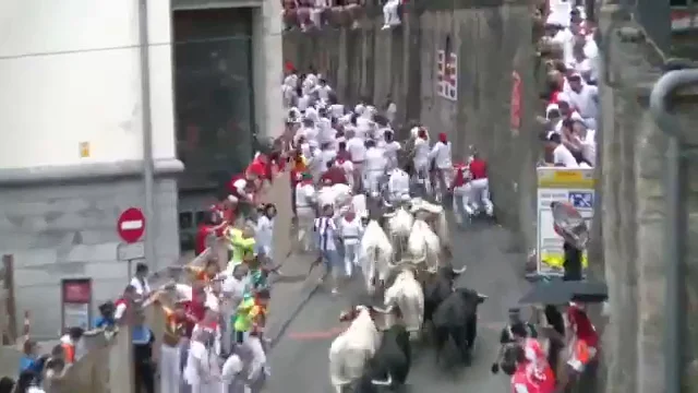 V&iacute;deo | As&iacute; ha sido el tercer encierro de San Ferm&iacute;n 2024