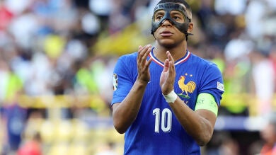 La nueva máscara de Mbappé que llevará en la semifinal contra España