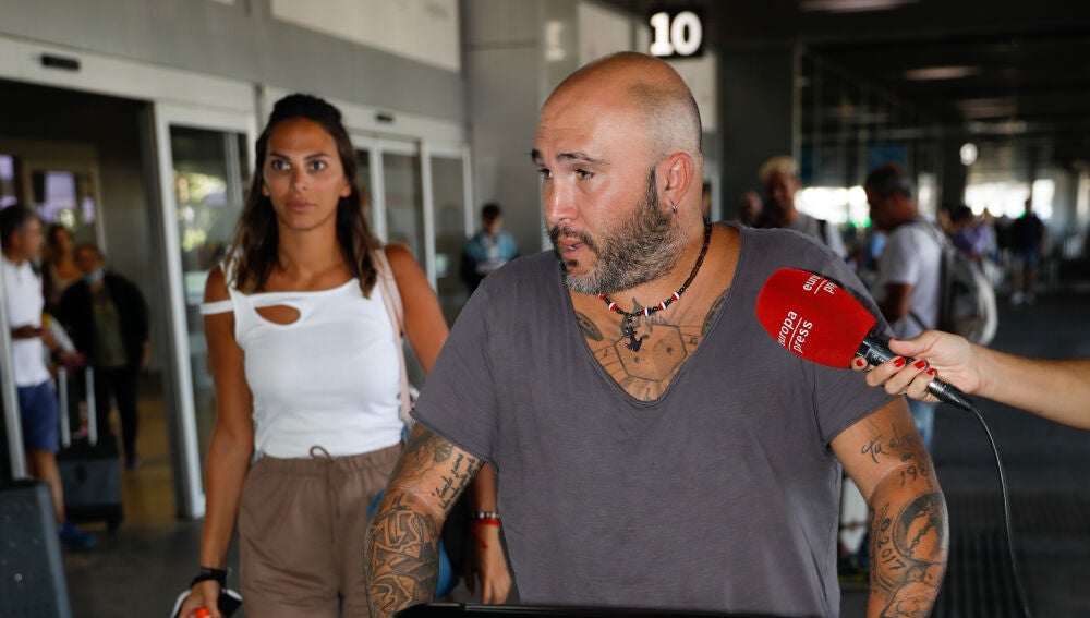 Irene Rosales se prueba su vestido de novia 8 años después de casarse ...