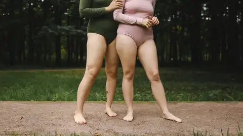 Muslos femeninos Muslos femeninos