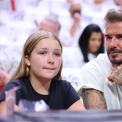 Haper Seven y su padre David Beckham