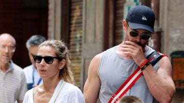 Elsa Pataky y Chris Hemsworth con su familia en Madrid