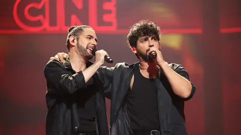 Fran Perea y Juanra Bonet hacen la suma perfecta con el himno ‘Uno más uno son siete’ Fran Perea y Juanra Bonet hacen la suma perfecta con el himno ‘Uno más uno son siete’