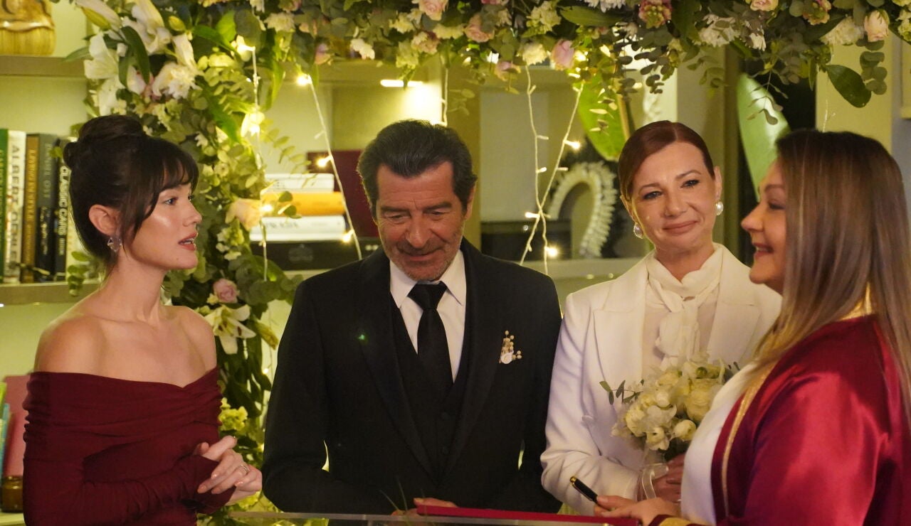 &iquest;Por qu&eacute; ha decidido vengarse La&ccedil;in de Yekta? Analizamos los motivos que la llevaron a dejarlo plantado en el altar