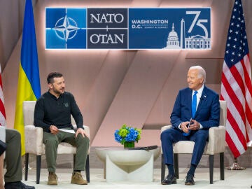 Biden y Zelenski en la cumbre de la OTAN en Washington