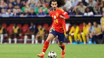 El cambio de look de Cucurella si gana Espa&ntilde;a: &iquest;Qu&eacute; promete hacer con su pelo?