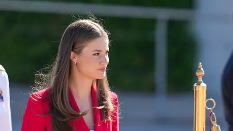 La princesa Leonor en su primer viaje oficial La princesa Leonor en su primer viaje oficial