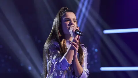 “Con tu sutileza logras comunicar mucho”: Martina se atreve con un tema en inglés en la Gran Final  “Con tu sutileza logras comunicar mucho”: Martina se atreve con un tema en inglés en la Gran Final
