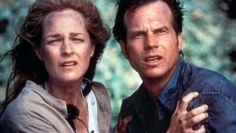 Helen Hunt y Bill Paxton en Twister