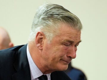 Alec Baldwin, entre lágrimas, en su juicio