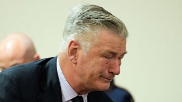 Alec Baldwin, entre lágrimas, en su juicio